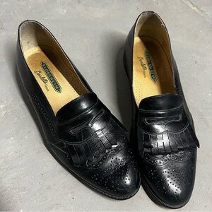 Men’s size 10 florsheim Barletta series loafers w broguing